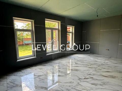 дом по адресу армійська, 10