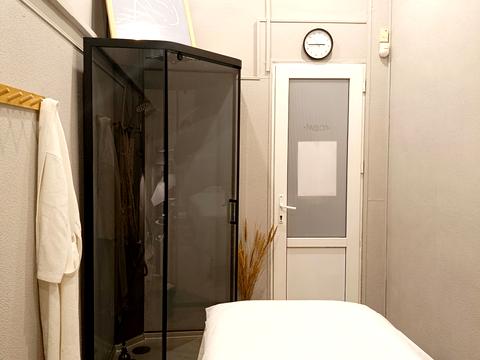 комерційна за адресою Університетська вул. (Щепкіна), 6