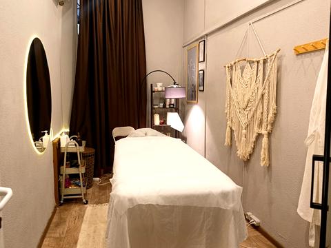 комерційна за адресою Університетська вул. (Щепкіна), 6