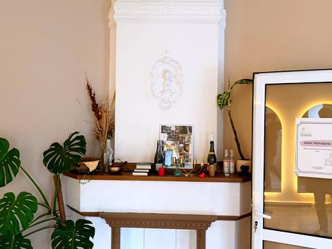 комерційна за адресою Університетська вул. (Щепкіна), 6