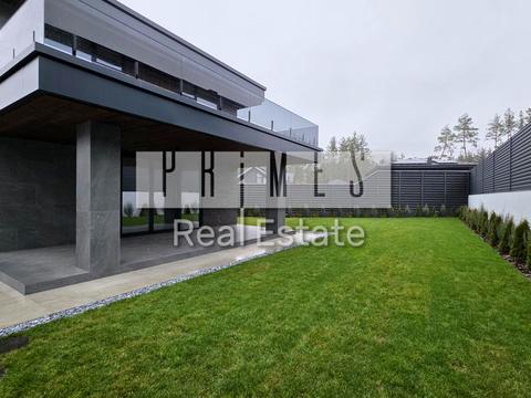 будинок за адресою Квітнева вул.