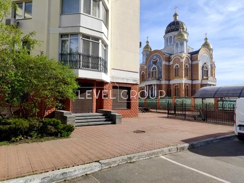 коммерческая по адресу Владимира Ивасюка просп. (Героїв Сталінграду), 24