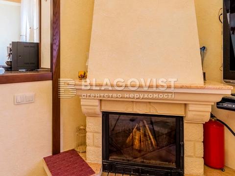 дом по адресу Озерна