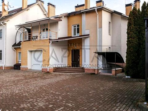 будинок за адресою смт. Козин, Старокиївська вул.