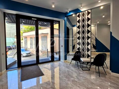 коммерческая по адресу Большая Васильковская ул. (Красноармейская), 9-2