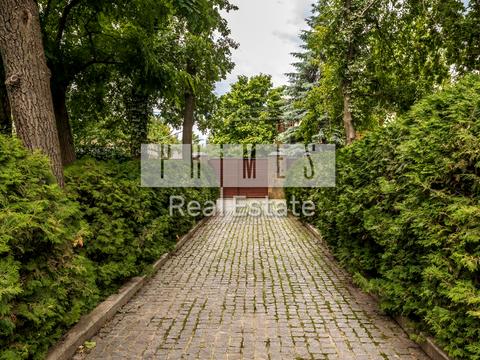 будинок за адресою Каштанова