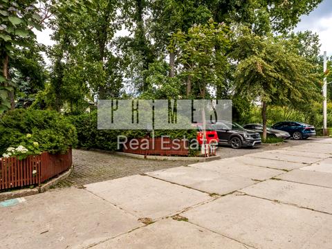 будинок за адресою Каштанова