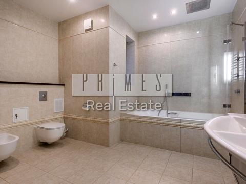 будинок за адресою Каштанова