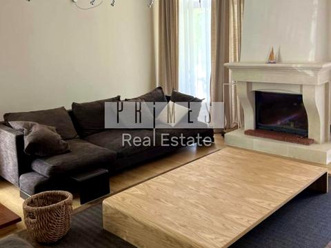 будинок за адресою Каштанова