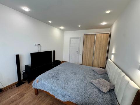 квартира за адресою Бишівська вул., 7