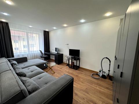 квартира за адресою Бишівська вул., 7