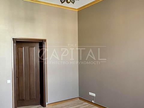 комерційна за адресою Київ, Шота Руставелі вул., 23