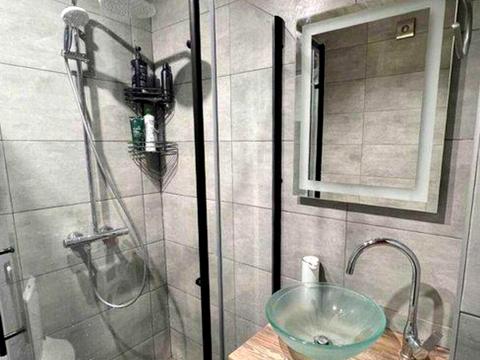 квартира за адресою Регенераторна вул., 4к2