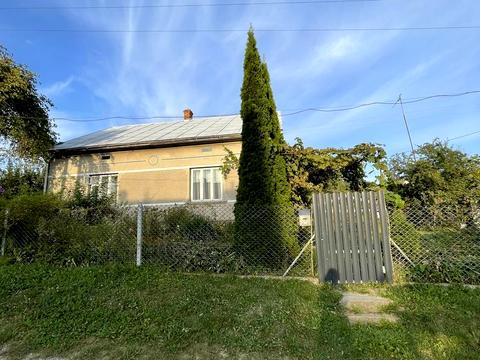 будинок за адресою Незалежності