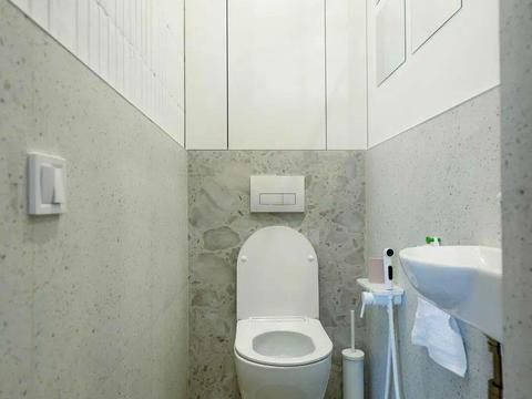 квартира за адресою Салютна вул., 2к21