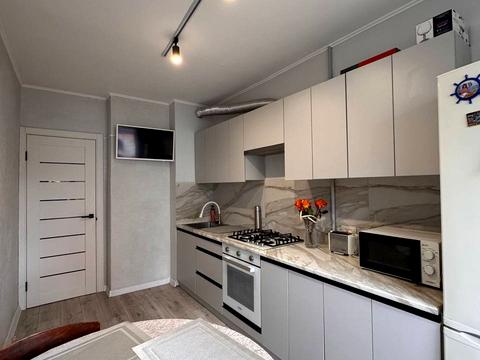 квартира за адресою Василя Щурата вул., 9