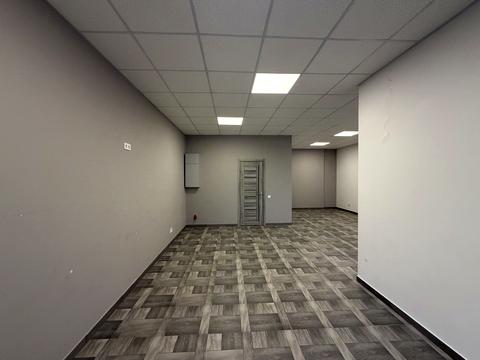 комерційна за адресою Під Голоском вул., 24