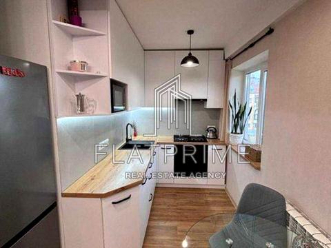 квартира за адресою Борщагівська вул., 16