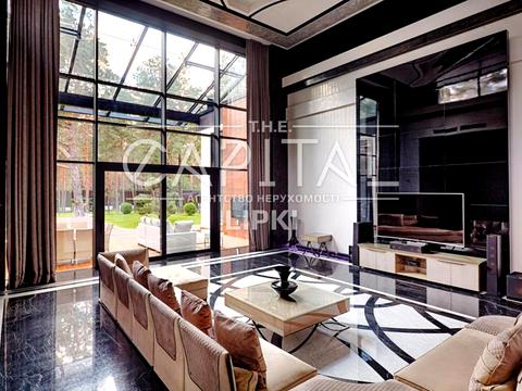 будинок за адресою смт. Козин, Лугова вул.