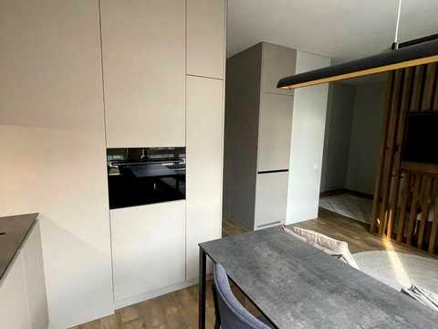 квартира за адресою Салютна вул., 2к5