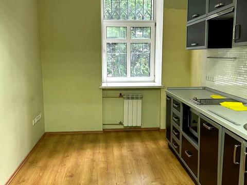 коммерческая по адресу Саксаганского ул., 109/20