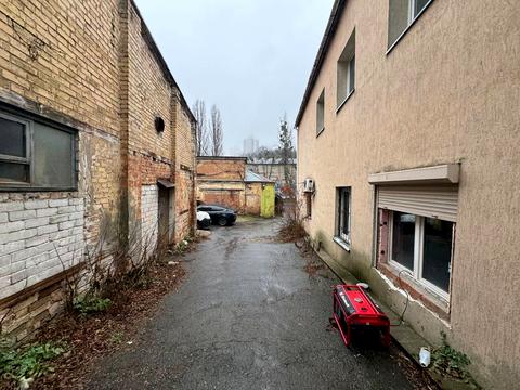 коммерческая по адресу Глубочицкая ул., 71