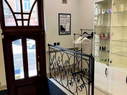 комерційна за адресою Львів, Івана Франка вул., 2