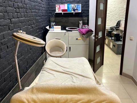 комерційна за адресою Львів, Івана Франка вул., 2