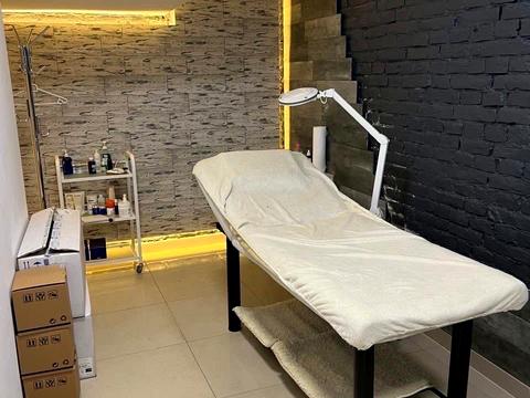 комерційна за адресою Львів, Івана Франка вул., 2