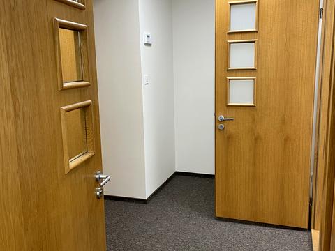 коммерческая по адресу Шелковичная ул., 42/44