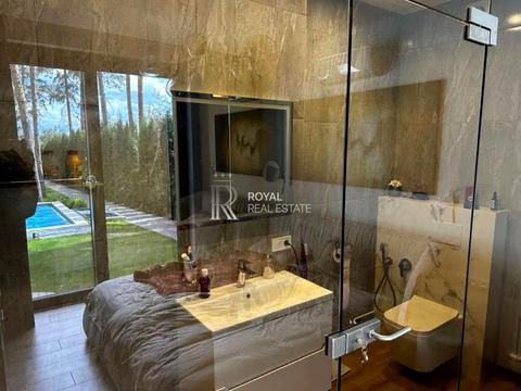 дом по адресу Київська вул.