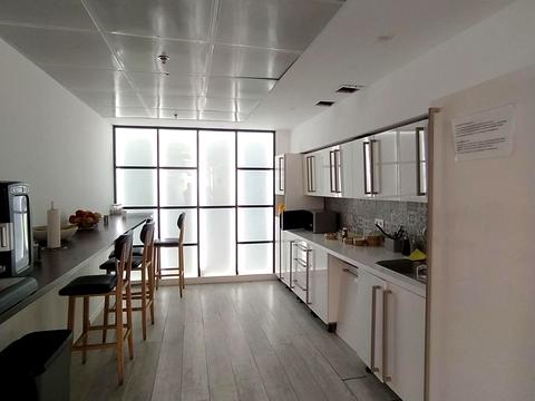 комерційна за адресою Богдана Хмельницького вул., 17/52