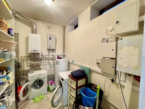 дом по адресу Андрея Шептицького ул.