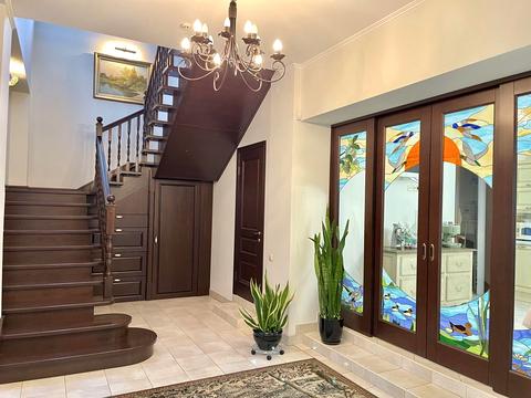 дом по адресу Андрея Шептицького ул.