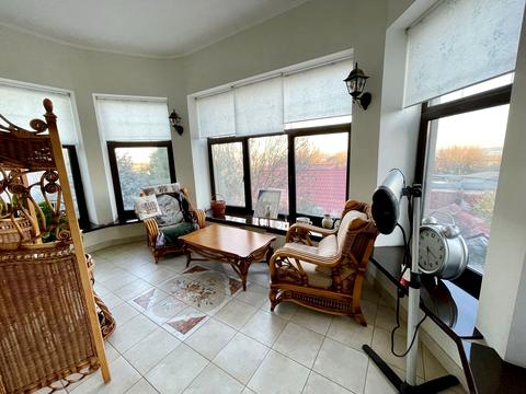 дом по адресу Андрея Шептицького ул.