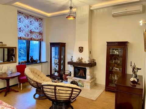 дом по адресу Андрея Шептицького ул.