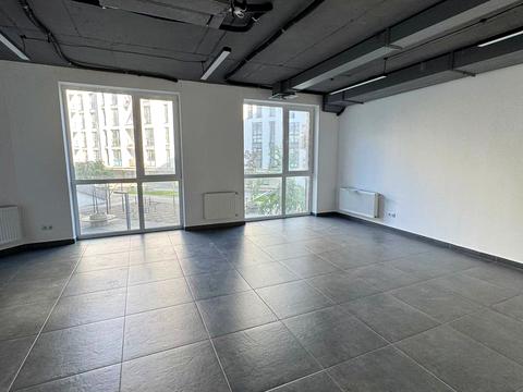 коммерческая по адресу Героев УПА ул., 73