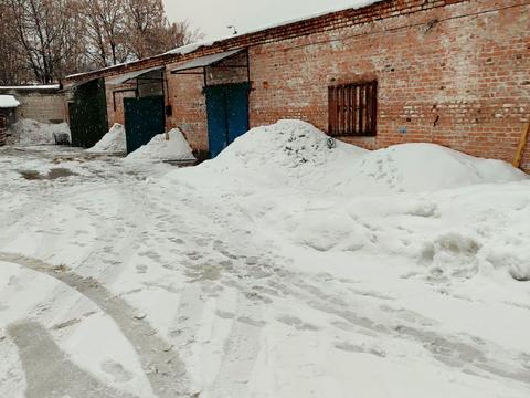 комерційна за адресою Дніпровська вул., 34