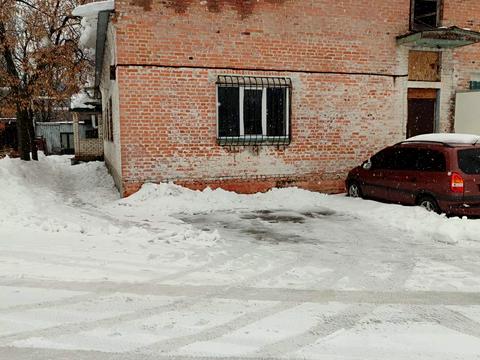 комерційна за адресою Дніпровська вул., 34