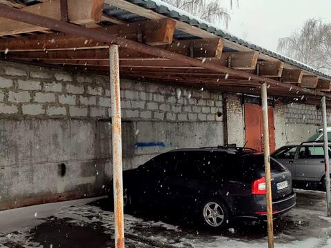 комерційна за адресою Дніпровська вул., 34