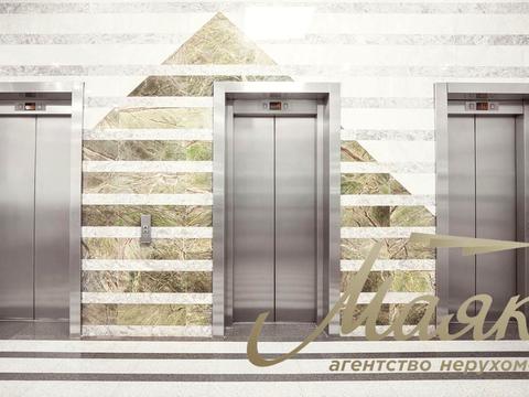 комерційна за адресою Жилянська вул., 75