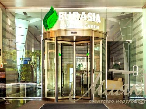 комерційна за адресою Жилянська вул., 75