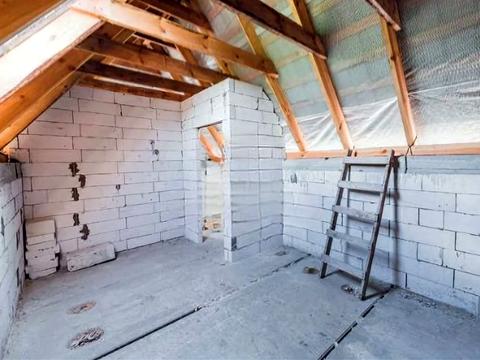 будинок за адресою Святопетрівського, 3С