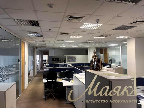 комерційна за адресою Київ, Жилянська вул., 75