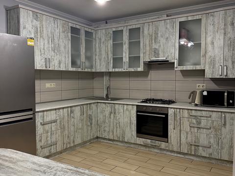 квартира по адресу Александра Довженко ул., 61