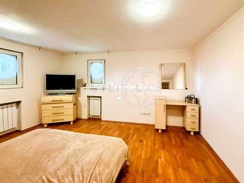 квартира за адресою Гоголівська вул., 27