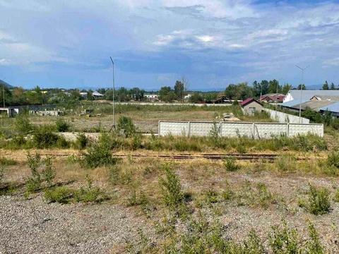 коммерческая по адресу Івана Франка ул., 1