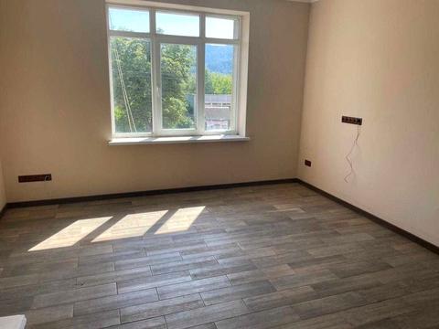 коммерческая по адресу Івана Франка ул., 1