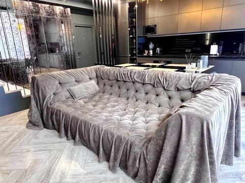 дом по адресу Радостная ул.