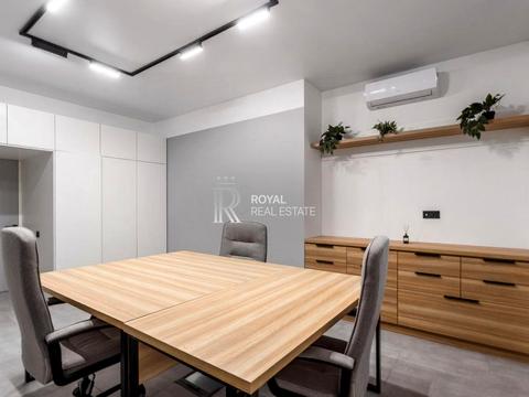 комерційна за адресою Євгена Чикаленка вул. (Пушкінська), 20